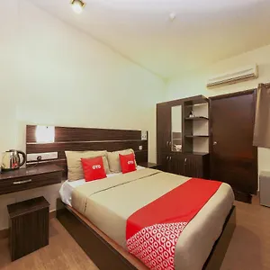 Golden Palace Hotel